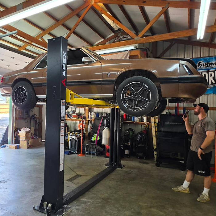APEX AL9LC Floorplate Two Post Car Lift
