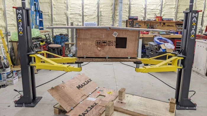 MaxJax M7K Portable Two Post Lift Ultimate Package