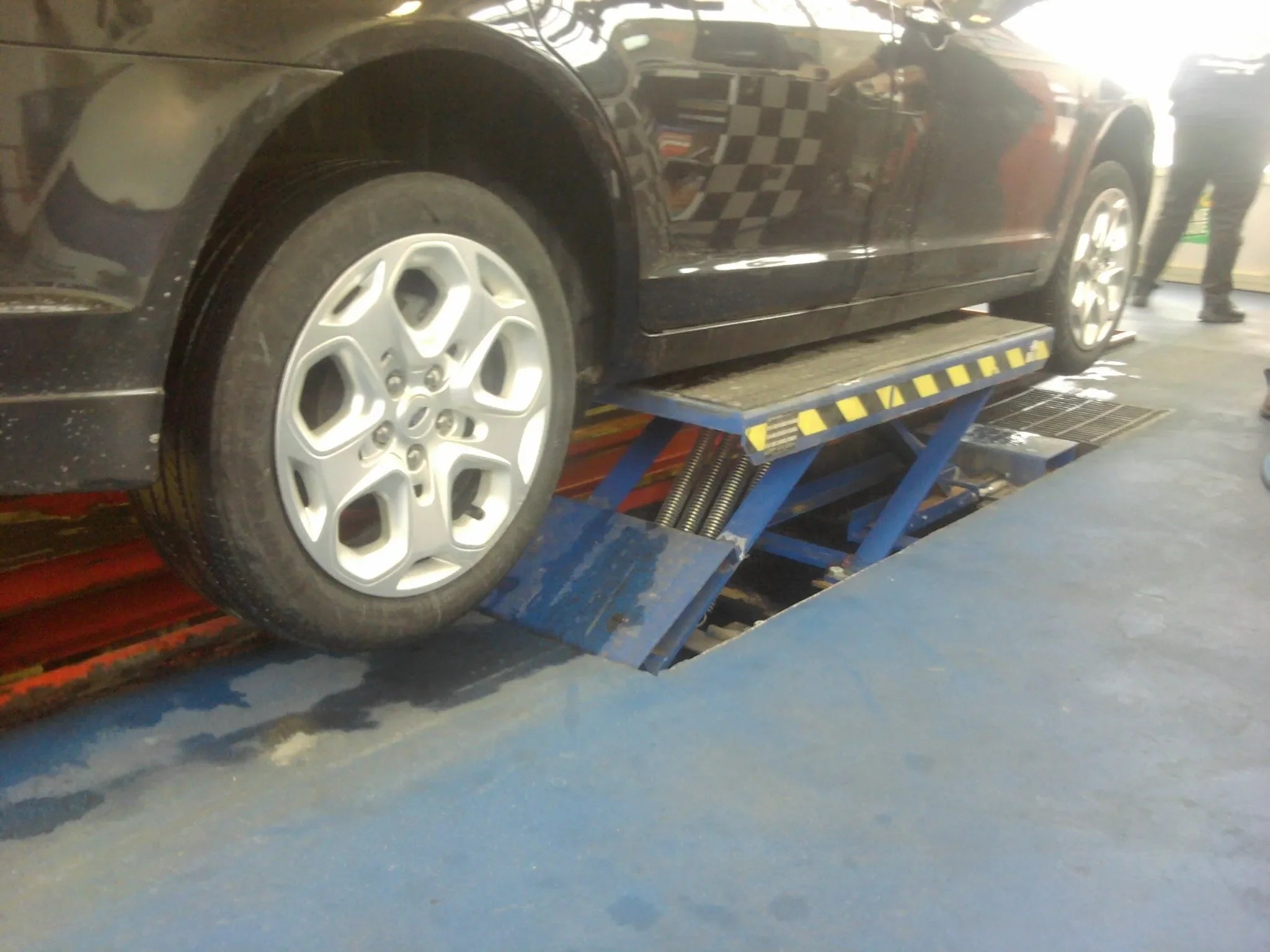 ASEplatinum PL6K Low-Rise Pit Lift