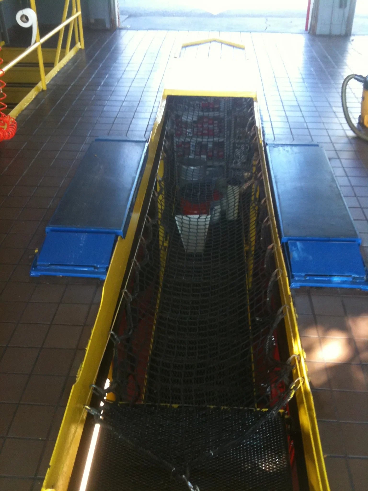ASEplatinum PL6K Low-Rise Pit Lift