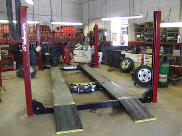 Challenger Lifts AR4115EAX Four Post Alignment Lift Closed